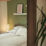 Wine&go Studio, Stylish, Quiet Center דירה אגר
