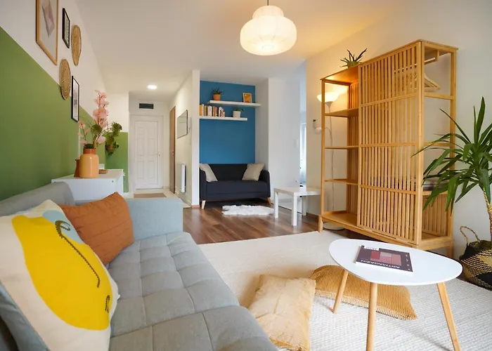 Wine&go Studio, Stylish, Quiet Center * 에게르
